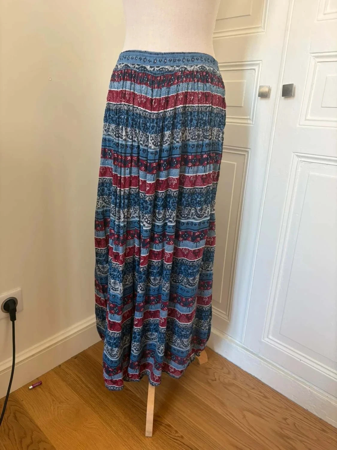 Jupe longue Rhythm Blue taille M fluide bohème 100% rayon
